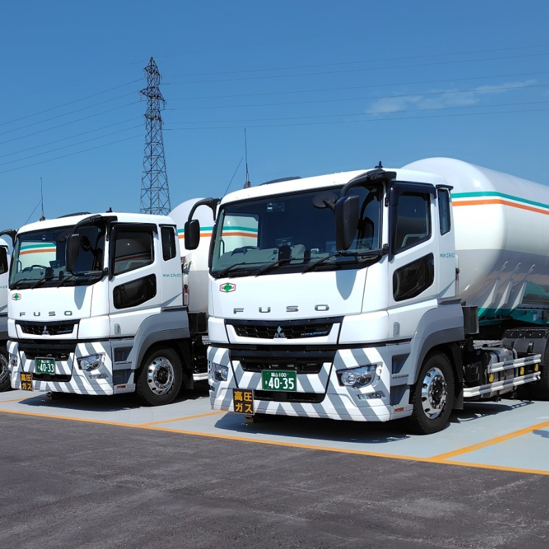 建設・整備会社へのナットチェッカー導入実績。複数のトラックでのチェックリンクとの比較検討を経て採用。